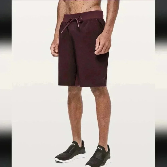 Lululemon T.H.E. Short *Luxtreme Liner 9"Heathered Texture Printed Dark Adobe - Picture 1 of 8